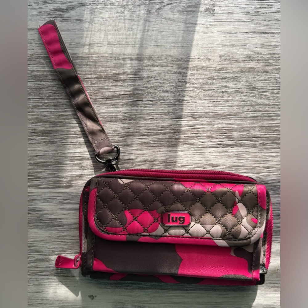 lug Quilted Wristlet Wallet in Pink and Brown